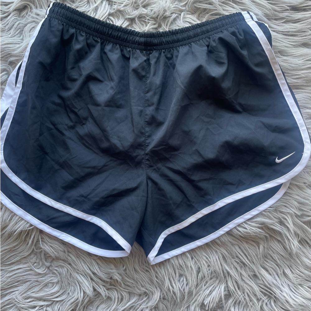 Women Nike shorts